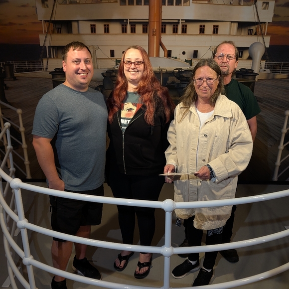 **Host Pick** LIVE & SELLING TOGETHER! - Picture 12 of 12